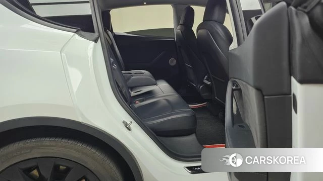 Tesla Model Y id 4952014 из Кореи 33