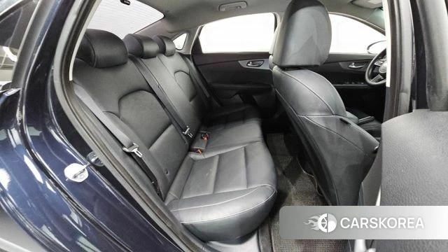 Kia Come New K3 id 4993490 из Кореи 30