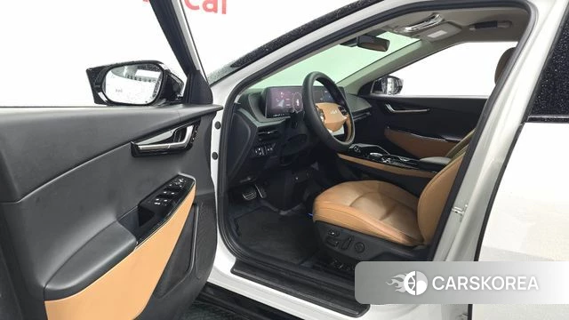 Kia EV6 id 5027117 из Кореи 32