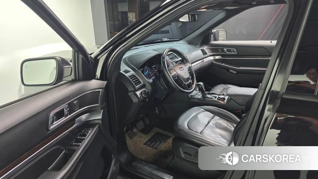 Ford Explorer id 5018682 из Кореи 20
