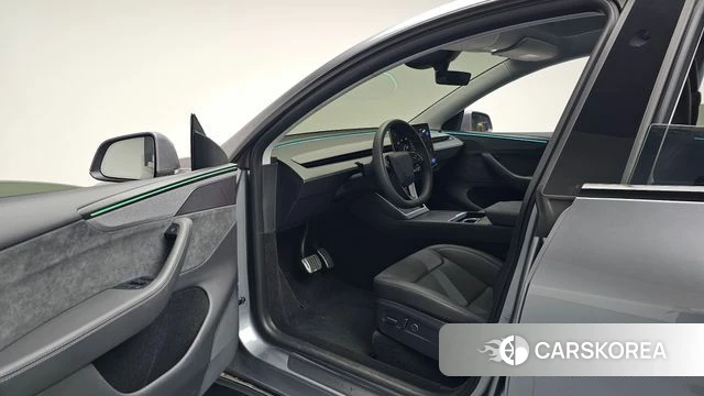 Tesla Model Y id 4980112 из Кореи 38