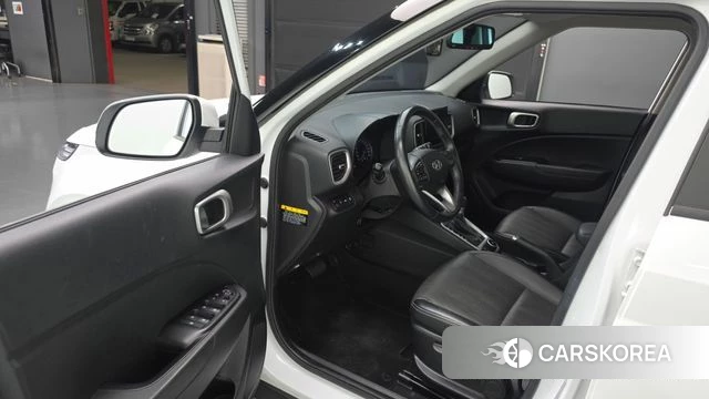 Hyundai Venue id 5041425 из Кореи 31