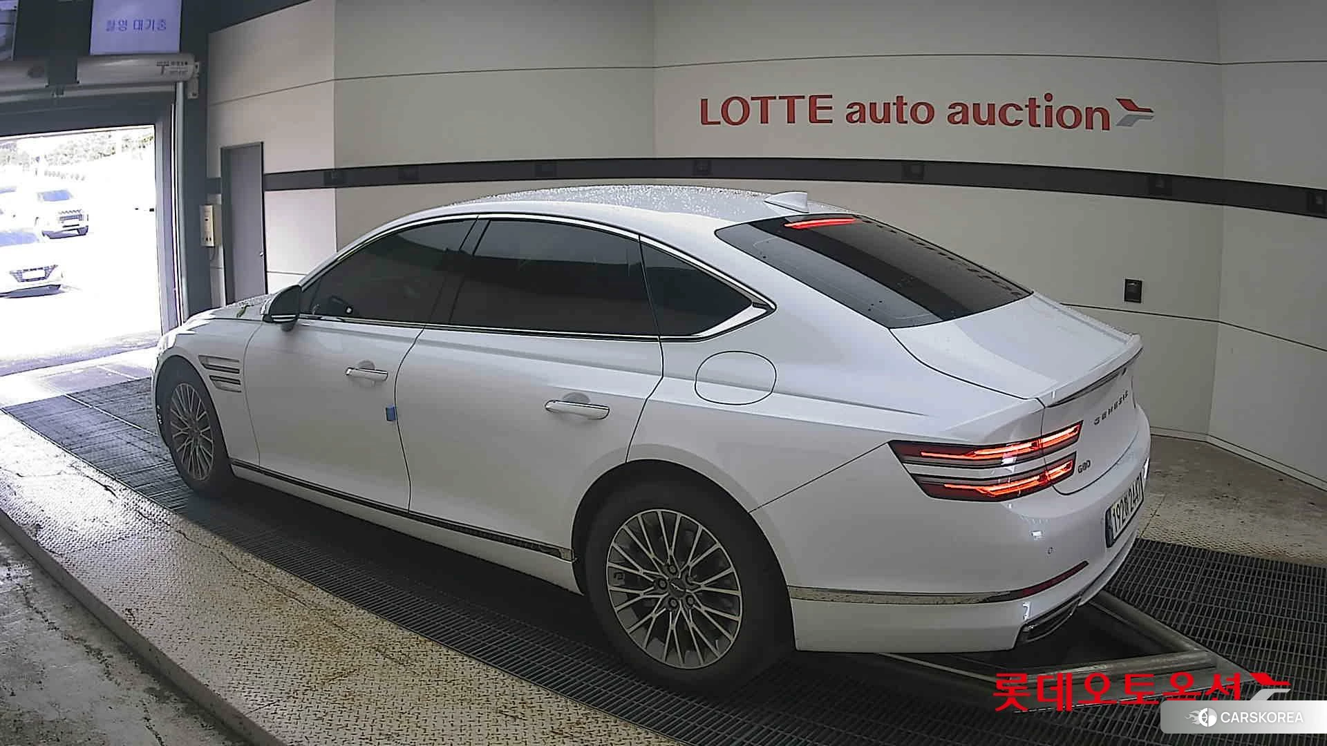 Hyundai G80 id 4984621 из Кореи 36