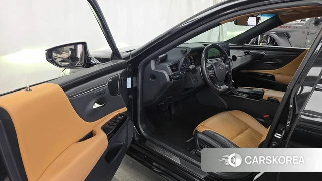 Lexus ES300h 7th generation id 4997225 из Кореи 34