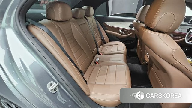 Mercedes-Benz E-Class W213 id 4922984 из Кореи 33