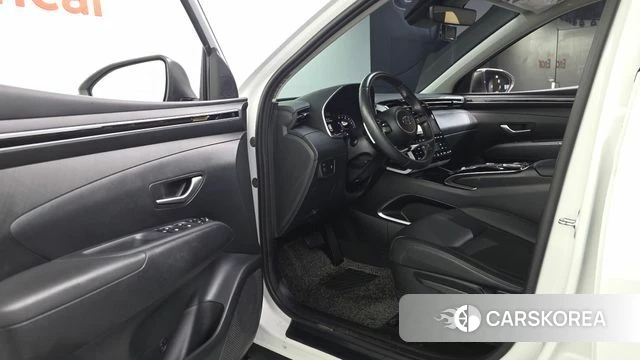 Hyundai Tucson (NX4) id 4463809 из Кореи 30