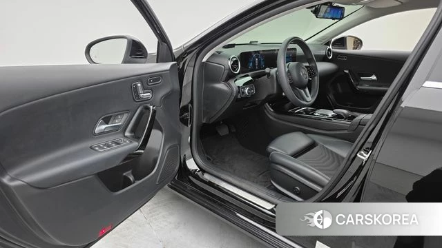 Mercedes-Benz A-Class W177 id 4977384 из Кореи 20