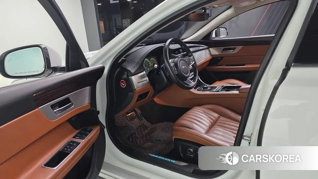 Jaguar XF (X260) id 5029123 из Кореи 20