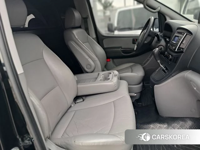 Hyundai The New Grand Starex id 4837277 из Кореи 20