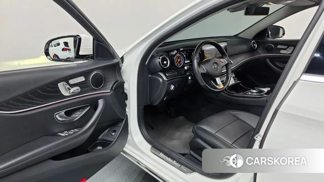 Mercedes-Benz E-Class W213 id 4998784 из Кореи 32