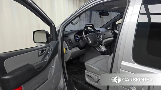 Hyundai The New Grand Starex id 4620106 из Кореи 30
