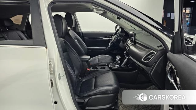 Kia Seltos id 4987500 из Кореи 32