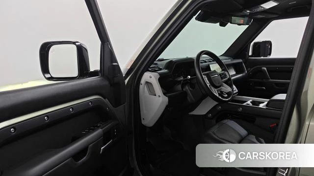 Land Rover Defender (L663) id 4921142 из Кореи 33