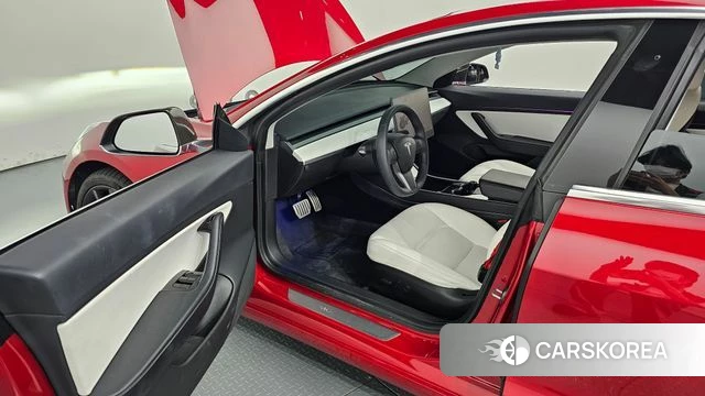 Tesla Model 3 id 4918378 из Кореи 34