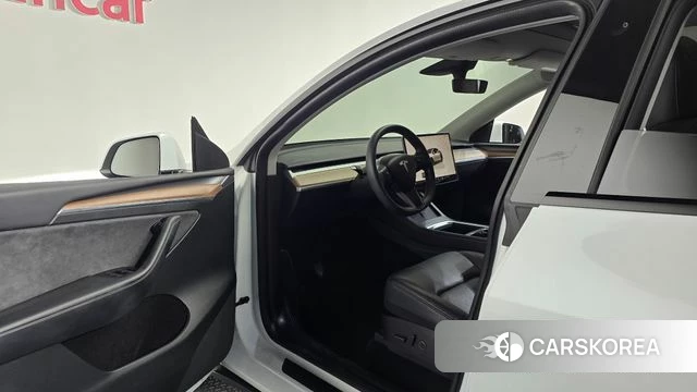Tesla Model Y id 5046656 из Кореи 34