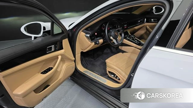 Porsche Panamera (971) id 4746332 из Кореи 35