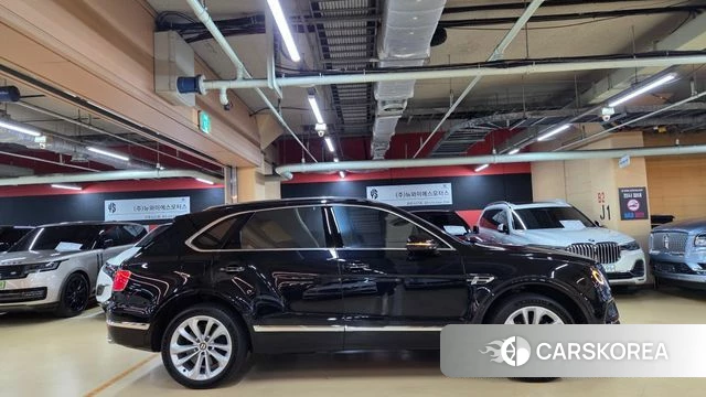 Bentley Bentayga id 4759618 из Кореи 20