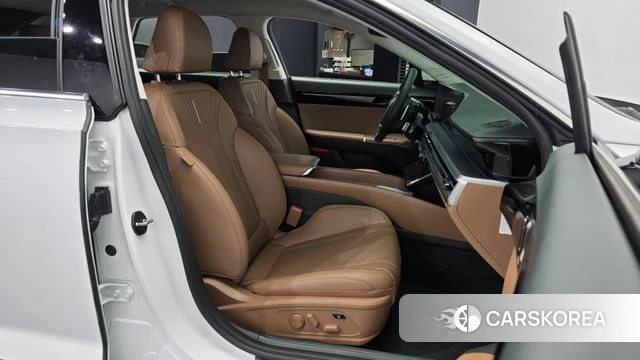 Hyundai Grandeur Hybrid (GN7) id 5039622 из Кореи 37