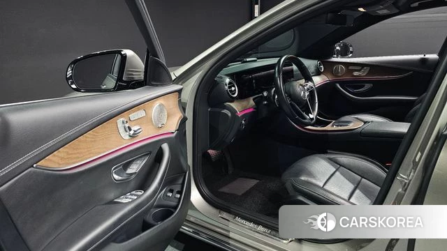 Mercedes-Benz E-Class W213 id 4976812 из Кореи 36
