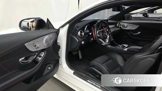 Mercedes-Benz C-Class W205 id 4931001 из Кореи 31