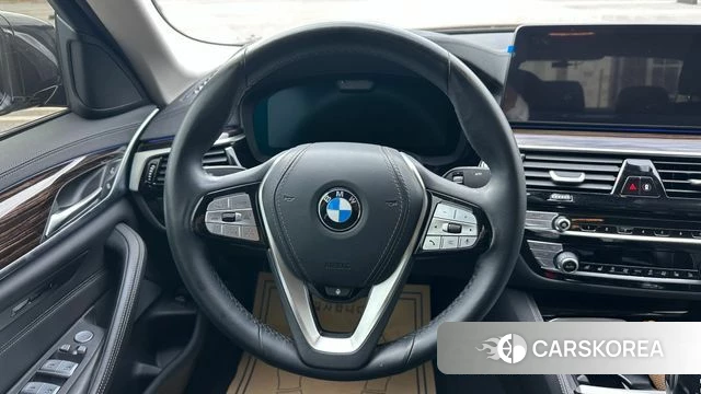 BMW 5 Series (G30) id 5002427 из Кореи 20