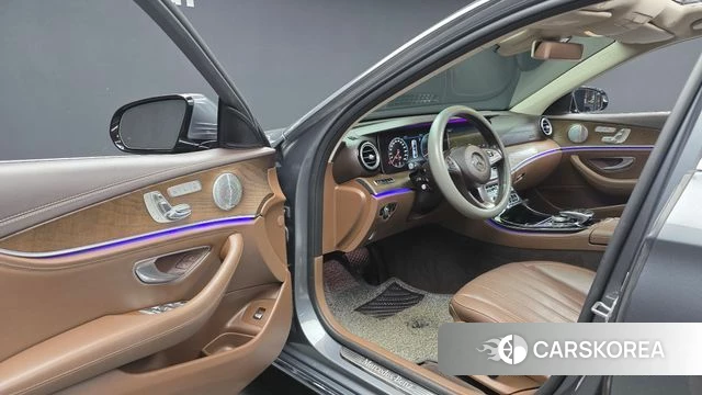 Mercedes-Benz E-Class W213 id 4924087 из Кореи 20