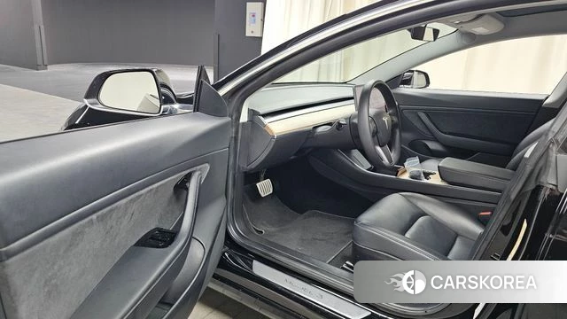 Tesla Model 3 id 4429572 из Кореи 30