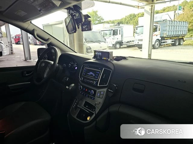 Hyundai The New Grand Starex id 5018872 из Кореи 17