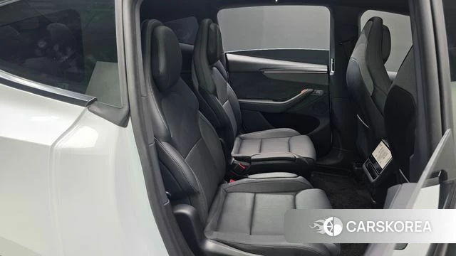 Tesla Model Y id 4916121 из Кореи 33