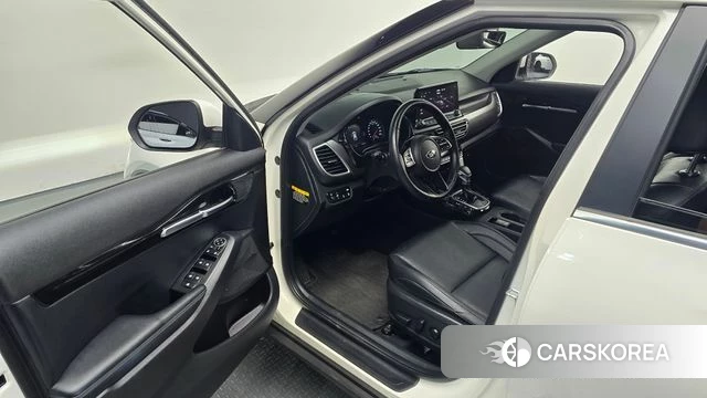 Kia Seltos id 4937142 из Кореи 31
