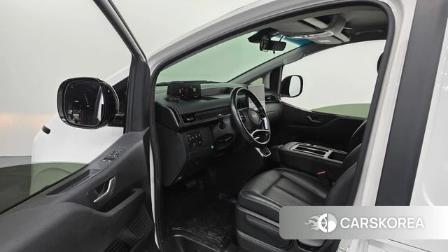 Hyundai Staria id 5002018 из Кореи 32