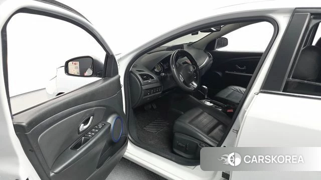 Renault Korea (Samsung) SM3 Z.E. id 5034889 из Кореи 20