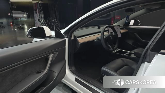Tesla Model 3 id 4759264 из Кореи 30