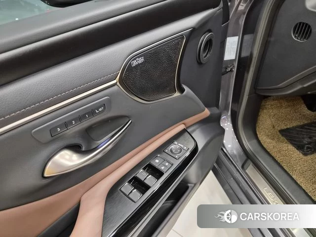 Lexus ES300h 7th generation id 5022866 из Кореи 15