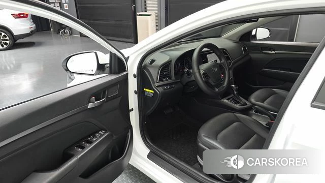 Hyundai Avante AD id 5004684 из Кореи 20