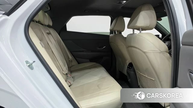 Hyundai The New Avante (CN7) id 5002151 из Кореи 33