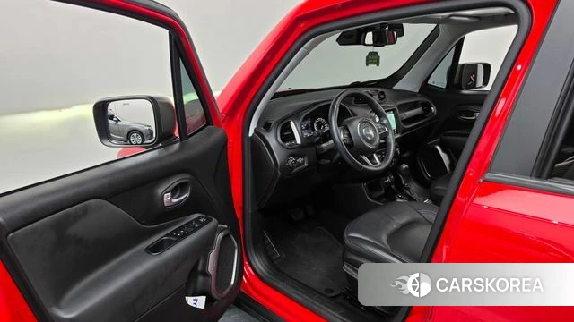 Jeep Renegade id 5035239 из Кореи 32
