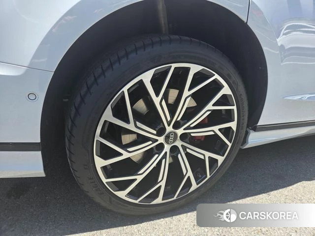 Audi S8 (D5) id 4266886 из Кореи 16