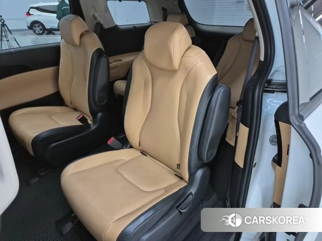 Kia Carnival 4th generation id 5040169 из Кореи 20