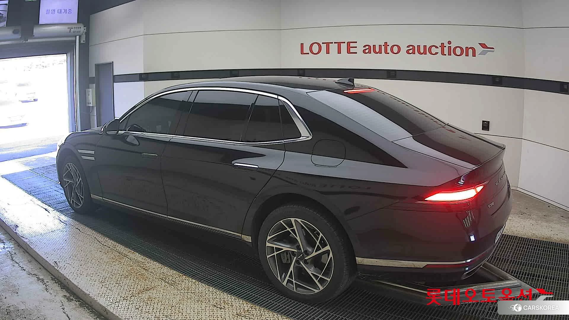 Hyundai G90 id 4990038 из Кореи 36