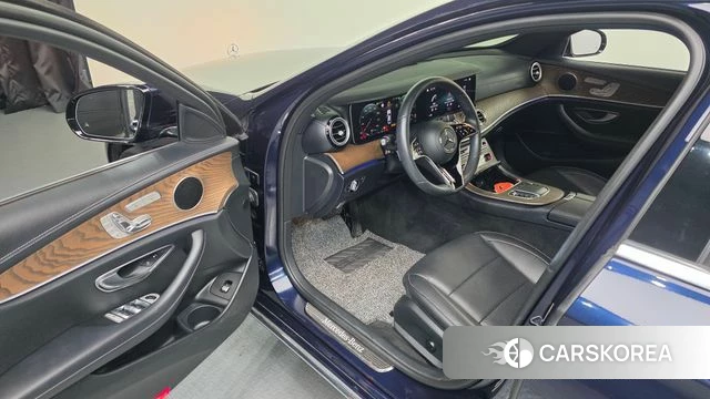 Mercedes-Benz E-Class W213 id 4661816 из Кореи 30
