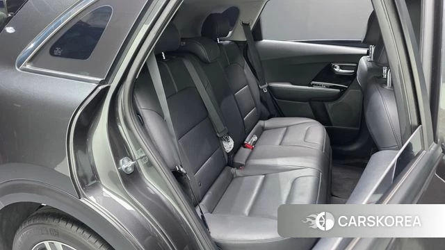 Kia The New Niro id 5040745 из Кореи 31