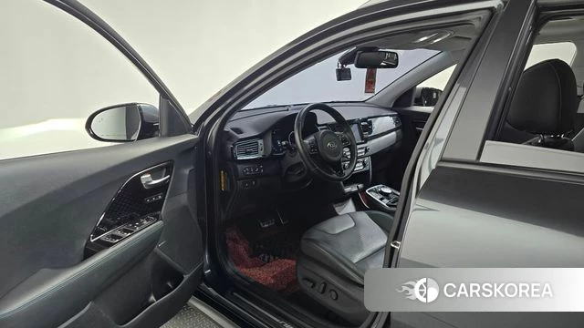 Kia Niro EV id 4967640 из Кореи 34