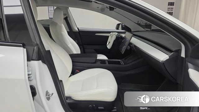 Tesla Model 3 id 4769564 из Кореи 31