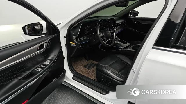 Hyundai The New Grandeur IG id 5028704 из Кореи 32
