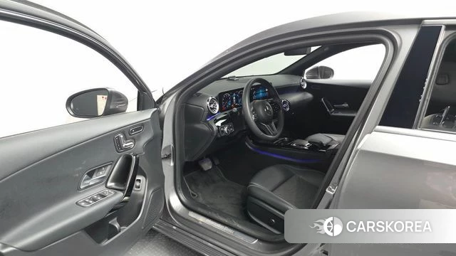 Mercedes-Benz A-Class W177 id 4943426 из Кореи 30
