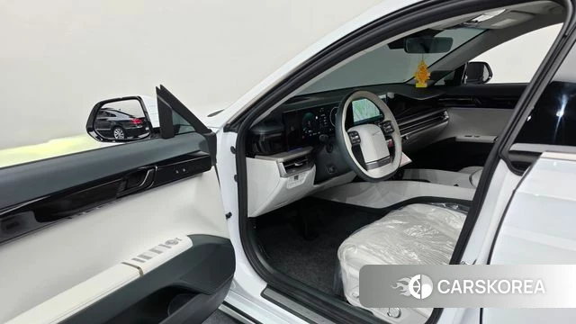Hyundai Grandeur Hybrid (GN7) id 5001928 из Кореи 36