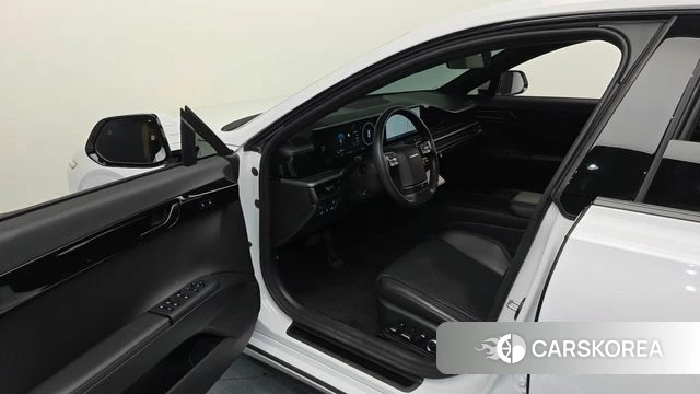 Hyundai Grandeur Hybrid (GN7) id 4792400 из Кореи 20