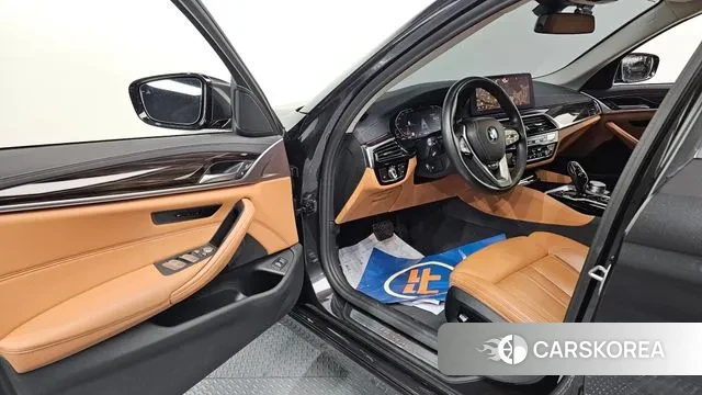BMW 5 Series (G30) id 3611803 из Кореи 20