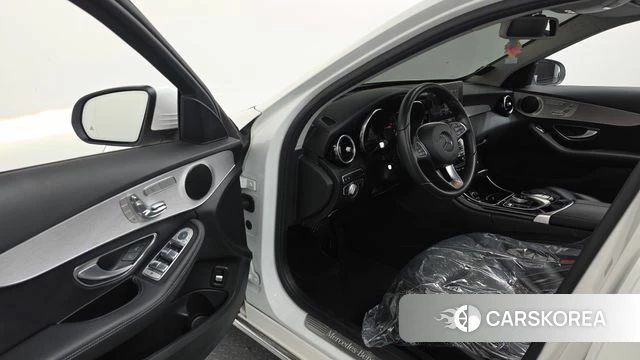 Mercedes-Benz C-Class W205 id 4918980 из Кореи 32